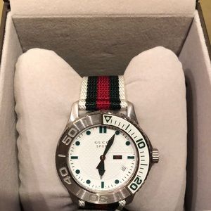 NEW Men’s Gucci Watch W/Tags